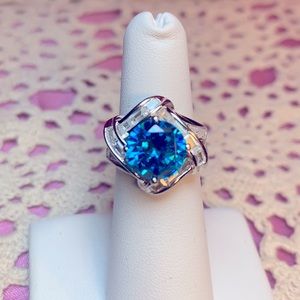 BL Esotica Neon Apatite & White Diamond Simulants